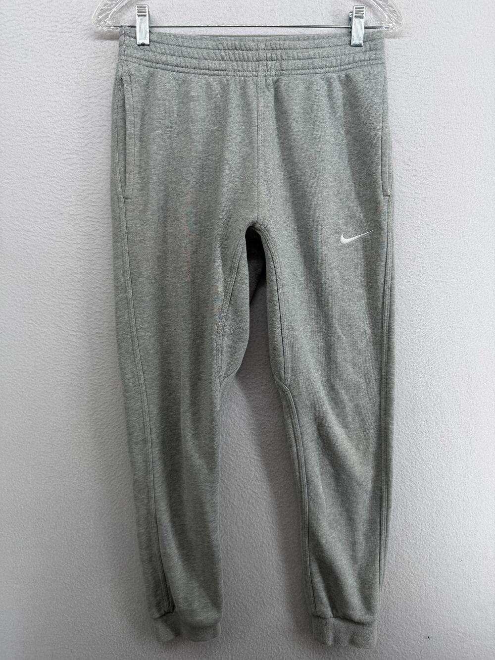 NIKE Pants Mens S Sportswear Club Fleece Jogger Sweatpants Training Pull On Gray